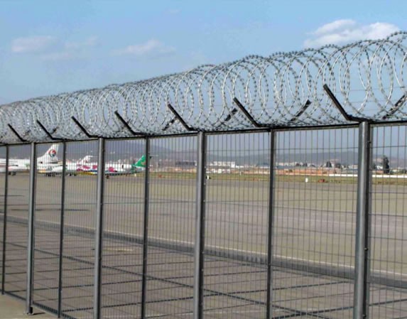 Use case of airport guardrail net